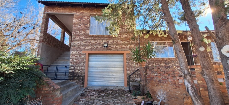 3 Bedroom Property for Sale in Barkly West Northern Cape